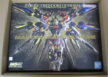 배송비 포함 새상품 MGEX 1/100 스트라이크 프리덤 건담 스트프리