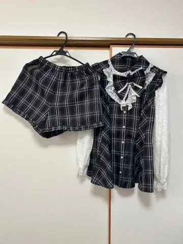 시크릿 허니 소매 & 러플 레이스 셋업 체크 블랙