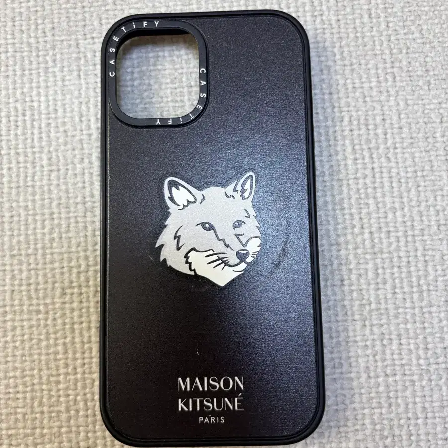 Galaxy S25 Maison Kitsune Casetify Case on Bunjang Global Site.