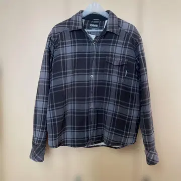 Billabong 체크 무늬 플란넬 셔츠 자켓 미국 사이즈 S