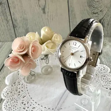 [ 동작 OK ] MARGARET HOWELL 실버 손목시계 데이트