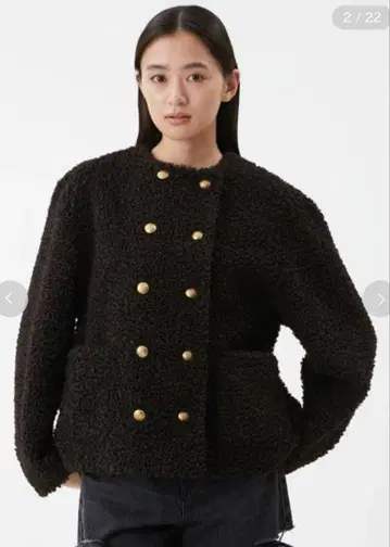 mila owen 금장 버튼 컬 퍼 자켓