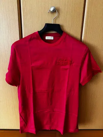 Alexander McQUEEN 티셔츠