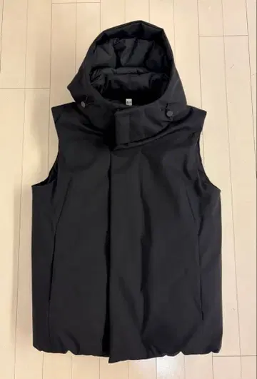 Theory 블랙 다운 베스트 M S