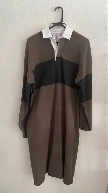 라거 폴로 원피스 새상품급