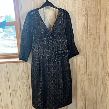 마크 바이 마크 제이콥스 레이스 드레스