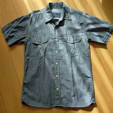 빈티지 반팔 샴브레이 셔츠 밴드 포함 고양이 눈 버튼