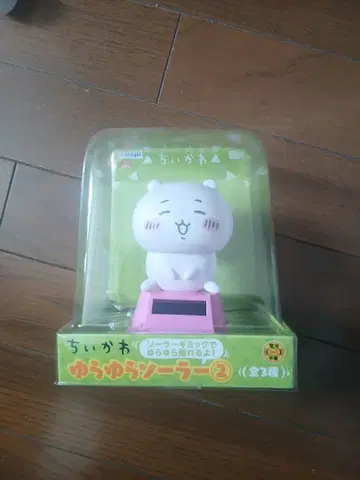 치이카와 (먼작귀) 유라유라 솔라 2 화이트/핑크