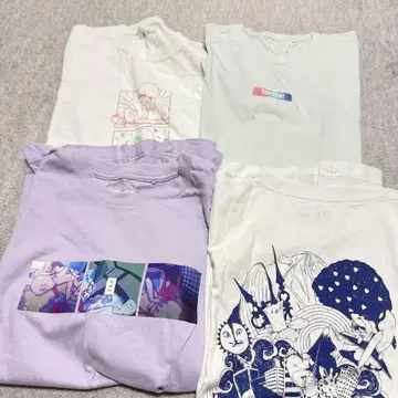 유니클로 UT YOASOBI 콜라보