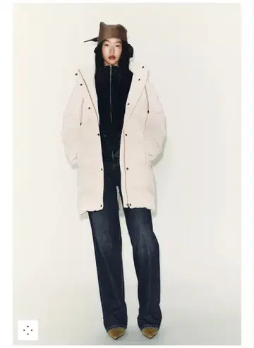 ZARA 세미롱 러버 가공 윈드 브레이커 M