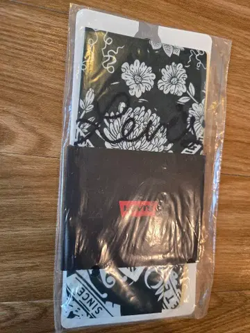 Levi's 반다나 미개봉 새상품