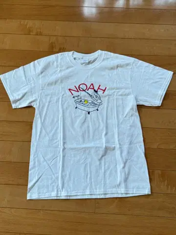 NOAH Gone Fishing 로고 티셔츠 L 사이즈