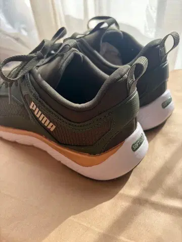PUMA SOFTRIDE REMI 스니커즈 25.0 CM