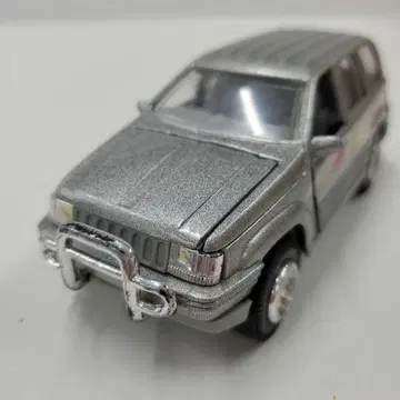 No.A-1253 맥시챔프스제 지프 그랜드 체로키 미니카