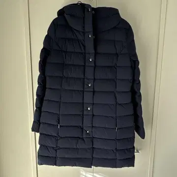 케이프 혼 네이비 다운 자켓