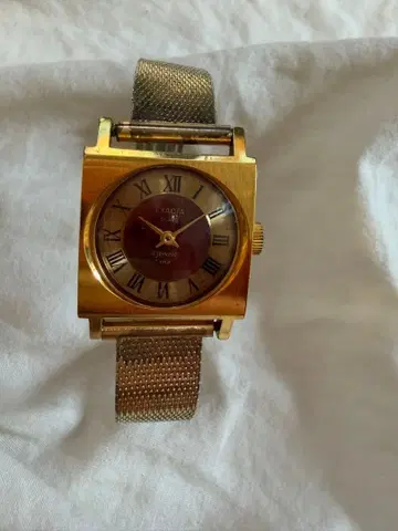 빈티지 러시아/소비에트 연방제 Slava 기계식 여성용 손목시계