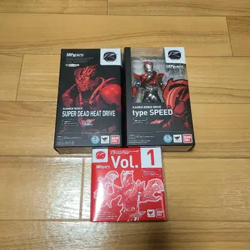 SH 피규아트 가면라이더 드라이브 타입 스피드 초 데드 히트 드라이브