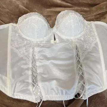 브라이덜 블룸 브라이덜 이너 화이트