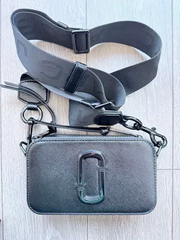 [정품] 마크제이콥스 스냅샷 숄더백