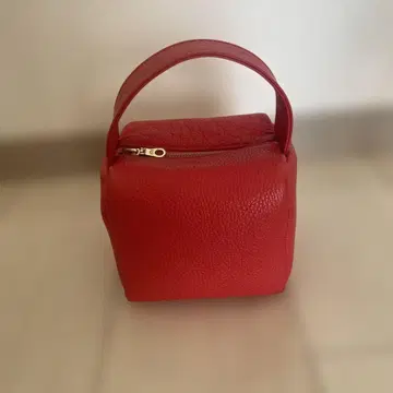 [ 새상품 미사용 ] ayakawasaki 큐브백 빨간색 가방