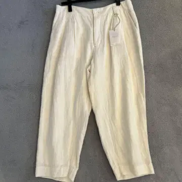 evam eva 아이보리 크롭 턱 팬츠