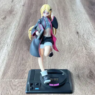 세가 하드 걸즈 프리미엄 피규어 '메가 드라이브'
