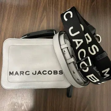 MARC JACOBS 숄더백 그레이
