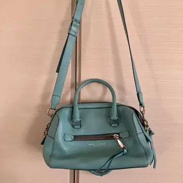 마크 제이콥스 라이트 블루 숄더백