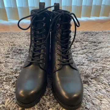 최종 가격 새상품급 비올라 앤 에마 천연 가죽 레이스업 부츠 22.5