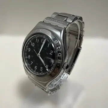 Swatch 블랙 아날로그 손목시계