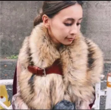 Ameri VINTAGE BELT DOCKING FUR TIPPET