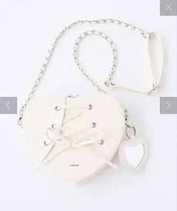 [ 완판템 ] NICE CLAUP 하트 레이스 백 아이보리