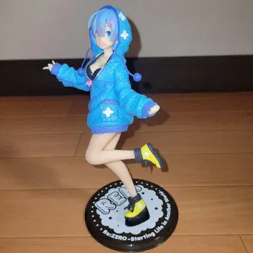 리제로 프레셔스 피규어 렘 모코모코 후드티 ver.