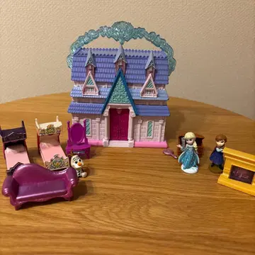 겨울왕국 엘사와 안나의 인형의 집 세트