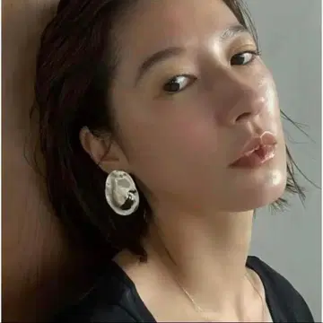 [ Nothing And Others ] Swelling Pierce