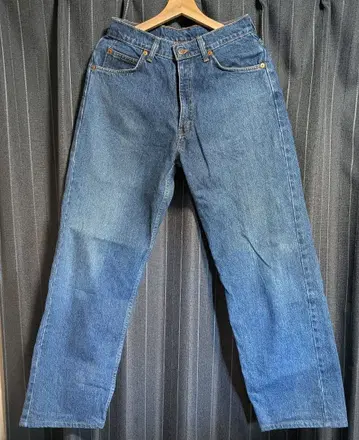 Levi Strauss & Co. 613 스트레이트 데님 W30 L34