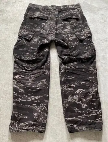 Whiz Limited 카모 패턴 카고 팬츠 타이거 카모