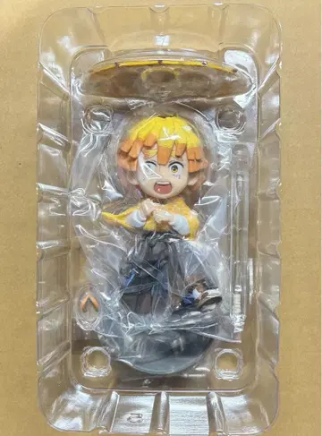 귀멸의 칼날 중국 한정판 장마 시리즈 피규어 아가츠마 젠이츠