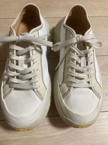 HIGH-END CLASSIC DAD SNEAKER by VIBRAM