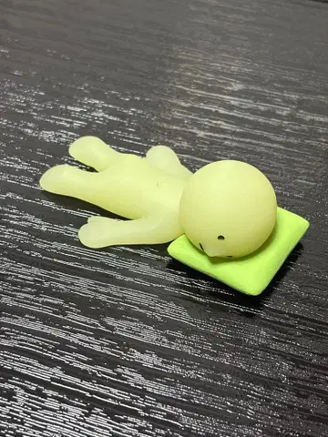 스미스키 living 우츠부세스키