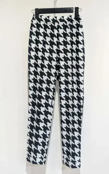 REGINA ROMANTICO 레지나 로맨티코 하운드투스 패턴 팬츠