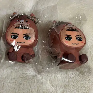 FANTASTICS 인형옷 키링 야기 유세이