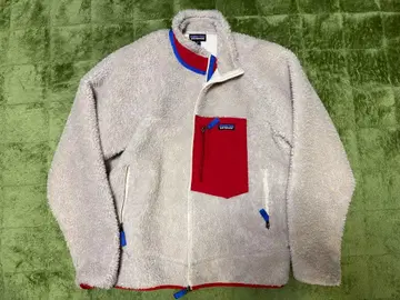 새상품급 patagonia 플리스 자켓 아이보리/레드 XL