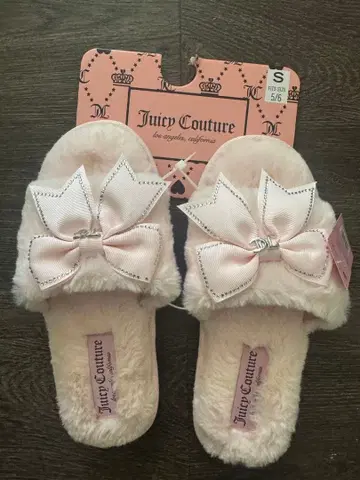 [ 새상품 ] 레어! Juicy Couture 퍼 샌들