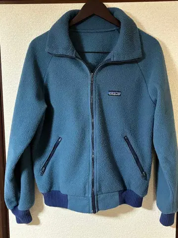 추운 겨울에 딱 맞는 Patagonia 플리스 자켓 L 사이즈 파타고니아