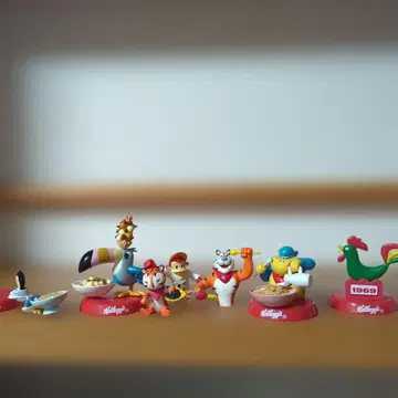 켈로그 피규어 세트