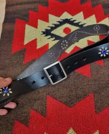 가죽 스터드 장식 벨트 y2k style belt shit