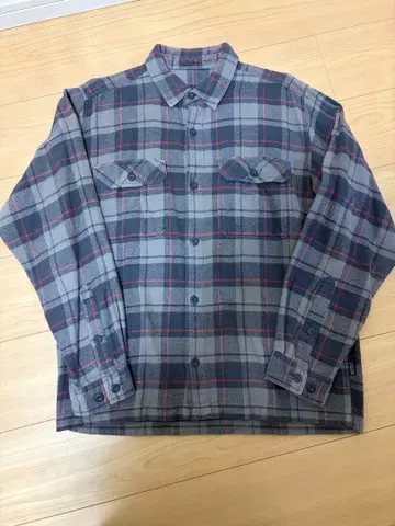Patagonia 그레이 체크 플란넬 셔츠