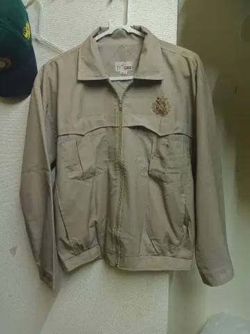 70s 스포츠 베이지 자켓 L 사이즈