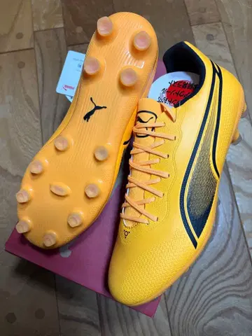 새상품 대특가 푸마 킹 프로 HG 26cm 정가 14300엔